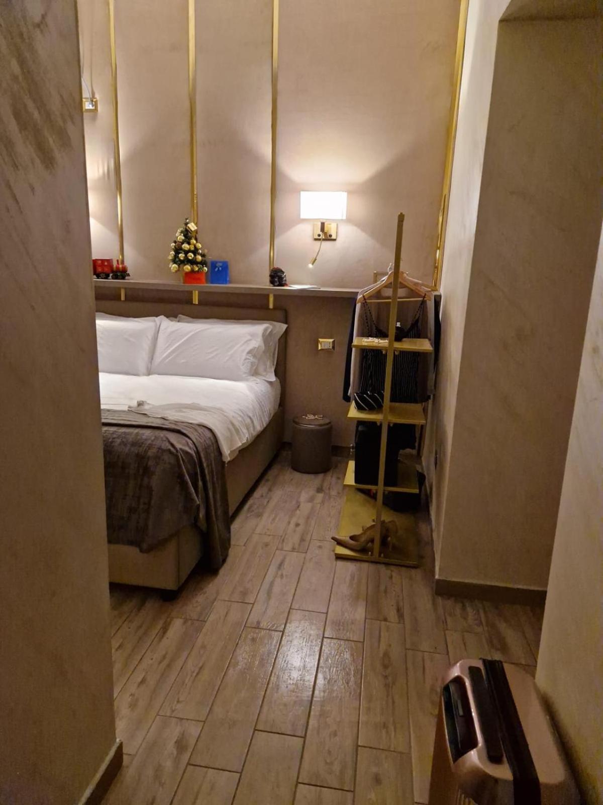 Apartamento La Dimora Nei Presepi In San Gregorio Nápoles Exterior foto